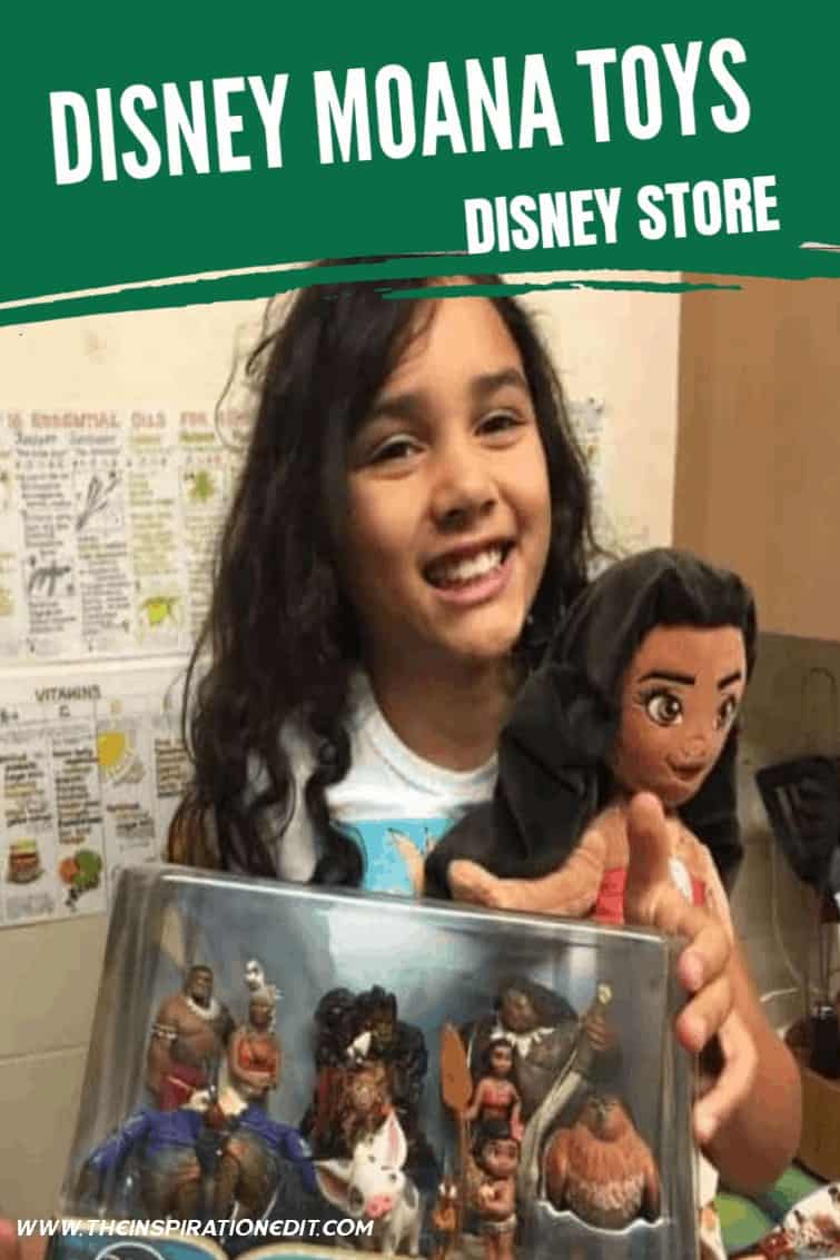 My new singing doll from Disney Store the fabulous Vaiana …