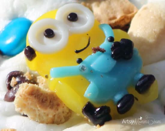 Gummy Minions Candy.