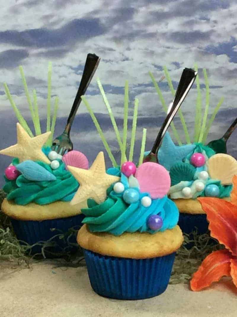 The Little Mermaid Ariel Inspired Cupcakes · The