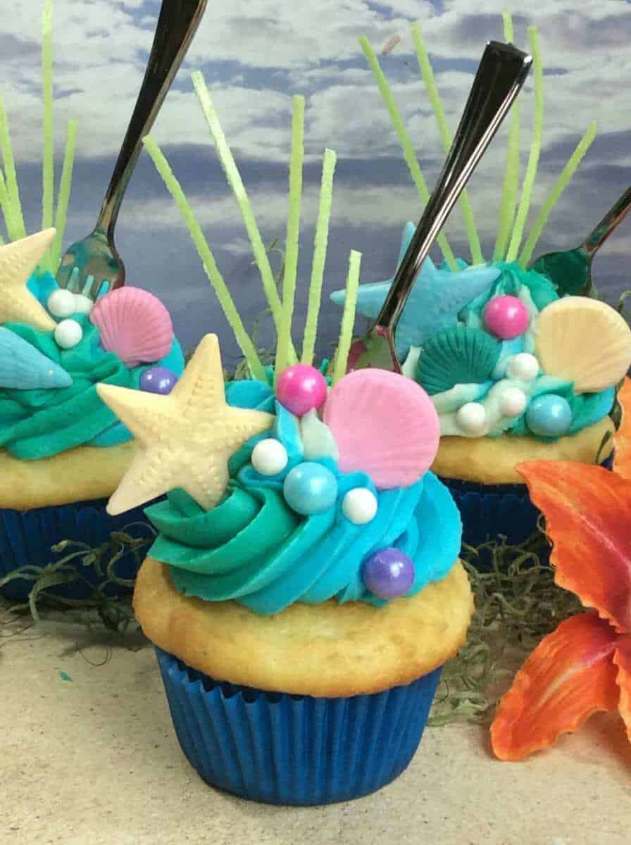 The Little Mermaid Ariel Inspired Cupcakes · The Inspiration Edit
