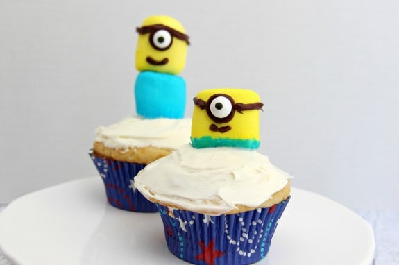 Minion Cupcakes.