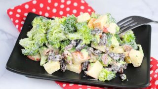 Tasty Summer Broccoli Salad Recipe