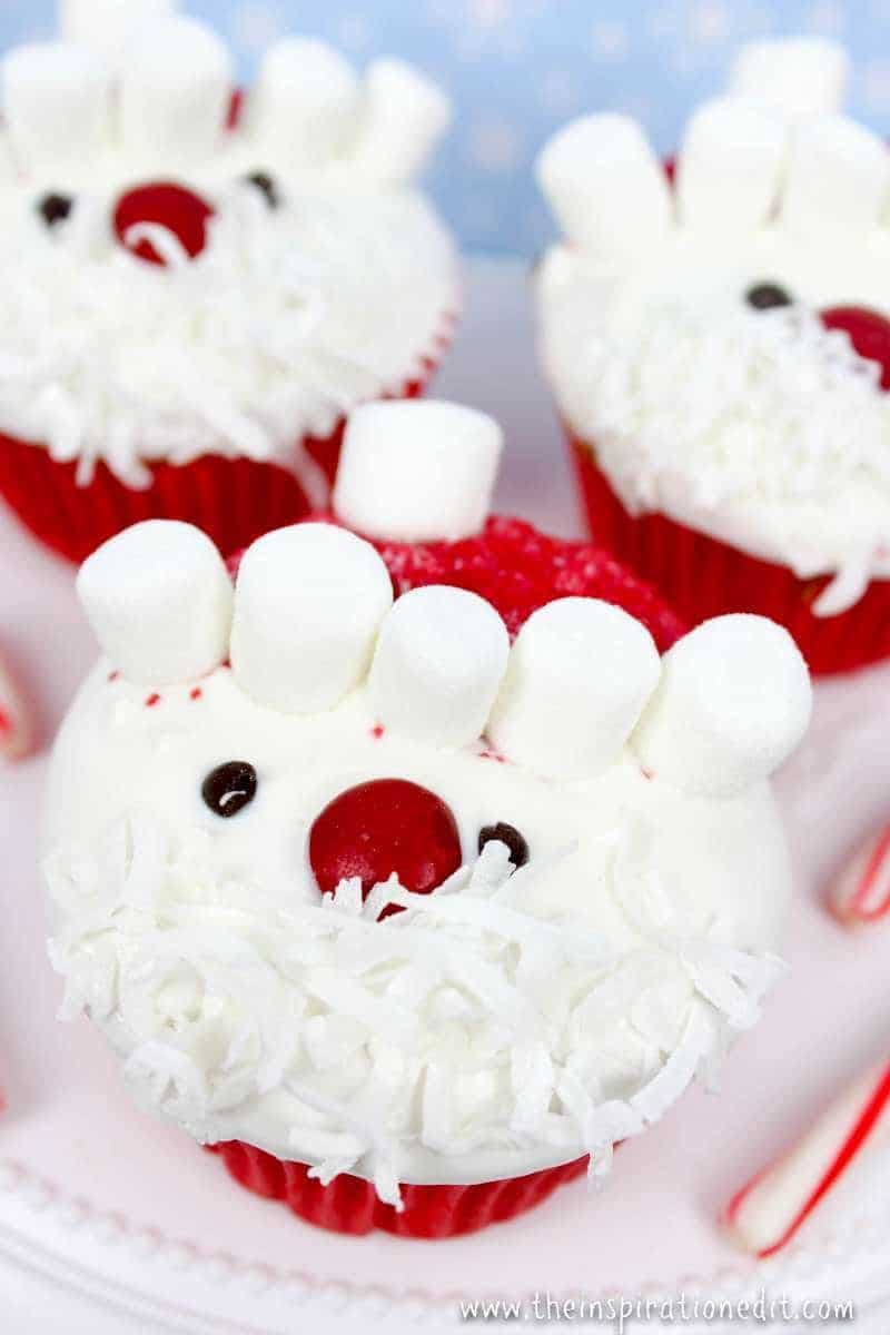 funky father christmas cupcakes to make for your christmas party