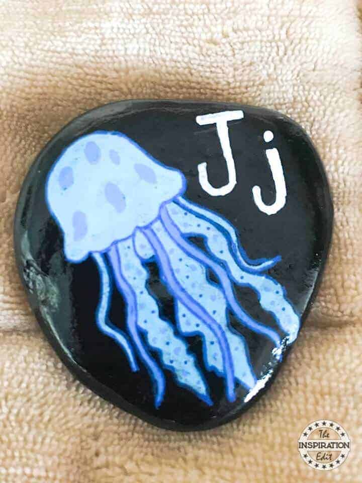 jellyfish rock stone