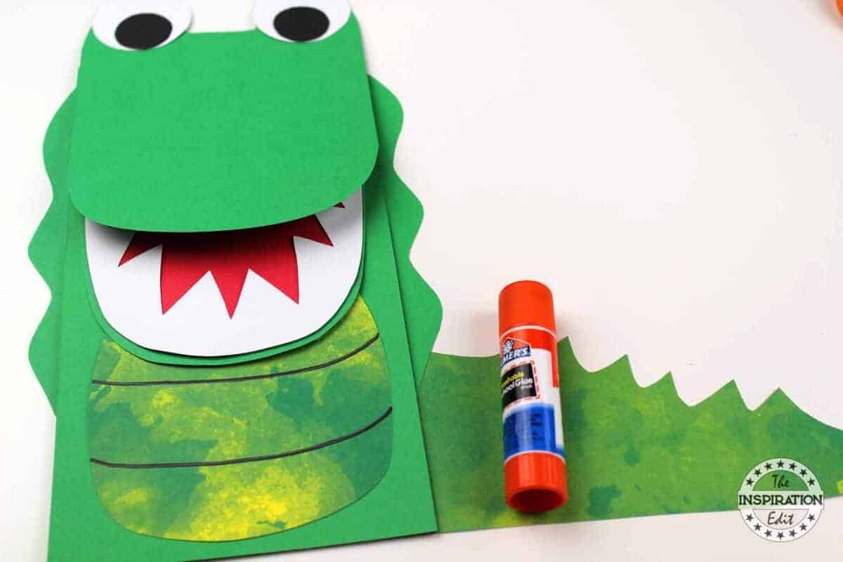Alligator Craft and Paper Bag Puppet for Preschoolers · The Inspiration ...