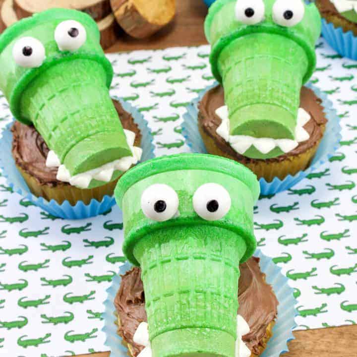 Alligator Cupcakes Super Fun Cupcake Ideas The Inspiration Edit