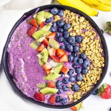 Smoothie bowl.