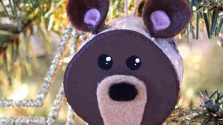 wooden slice bear decoration