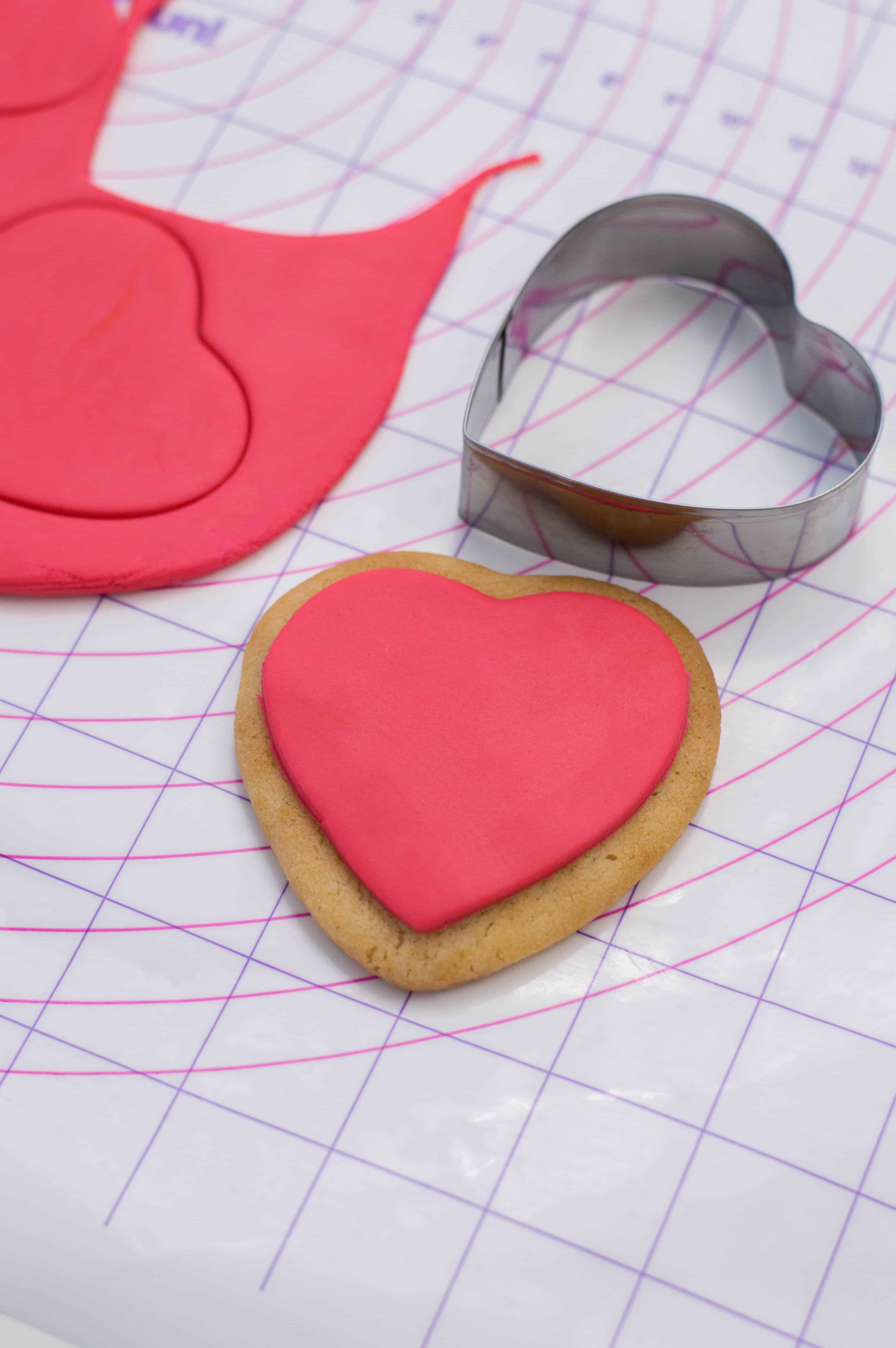 strawberry shaped cookies