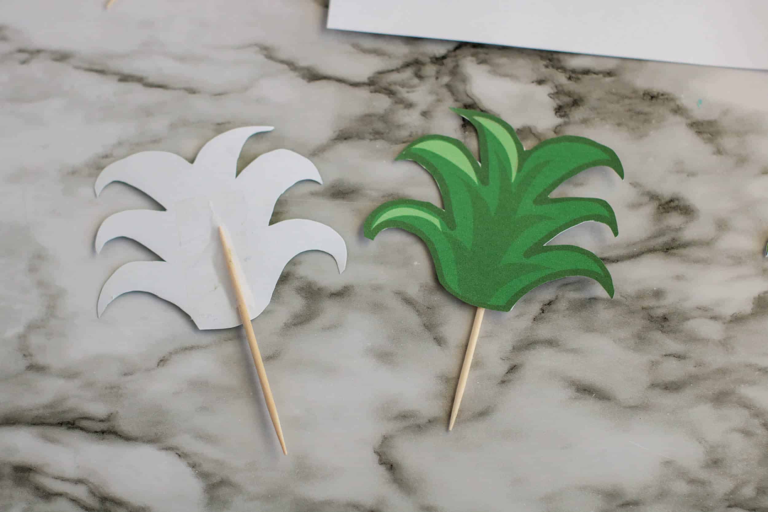 Pineapple Cupcake Toppers.