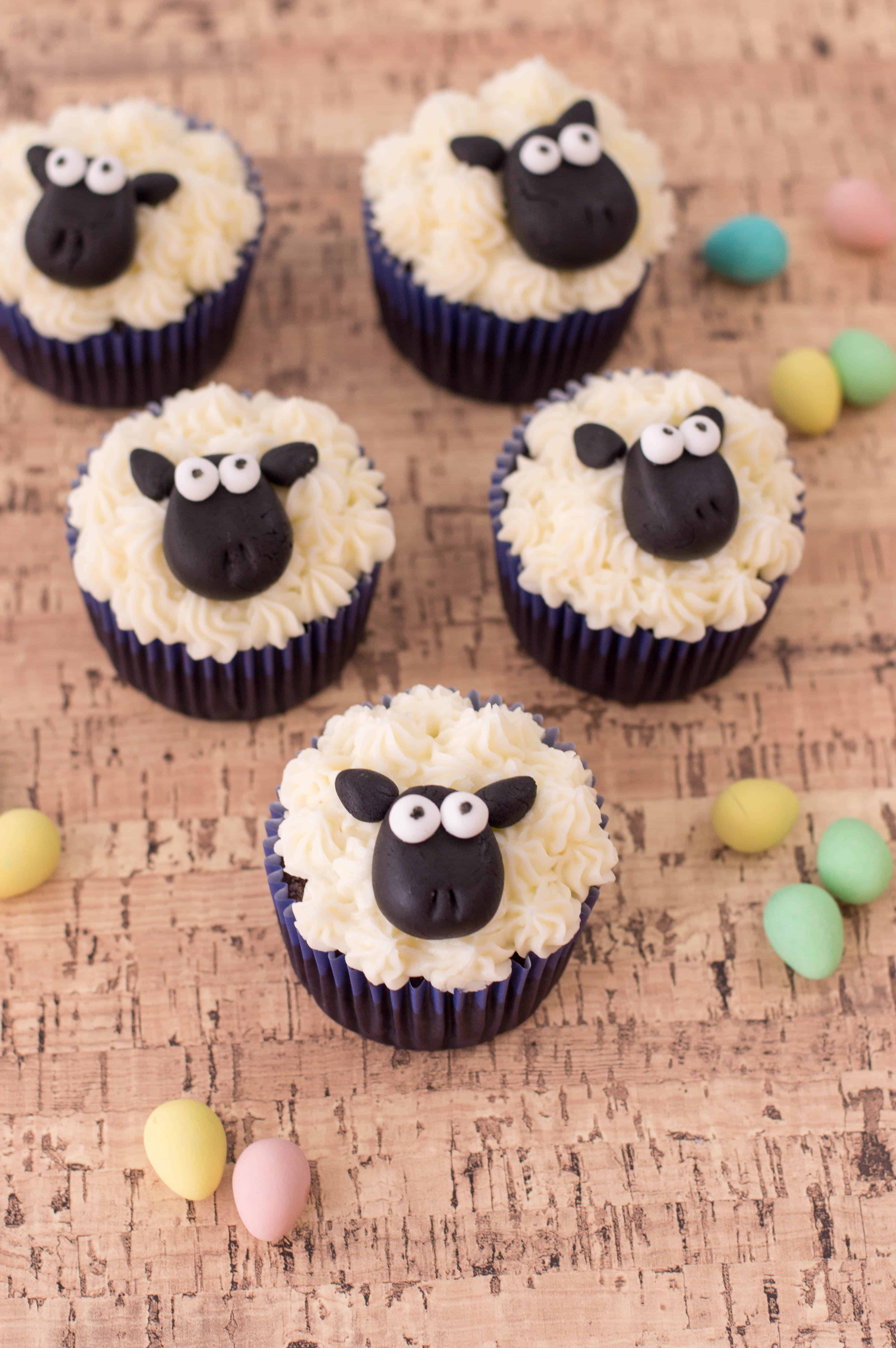 easter cupcakes sheep
