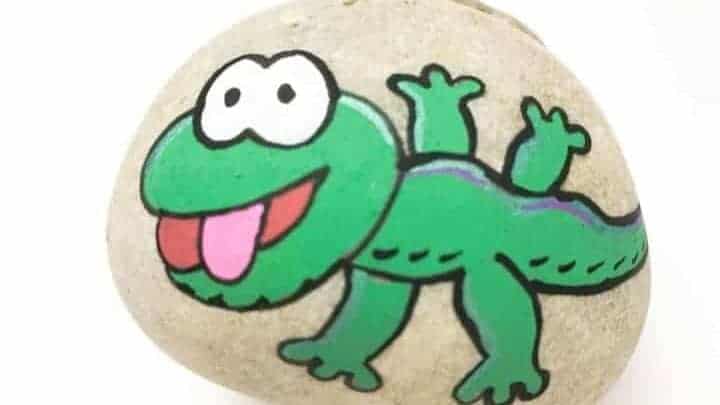 gecko painted rock