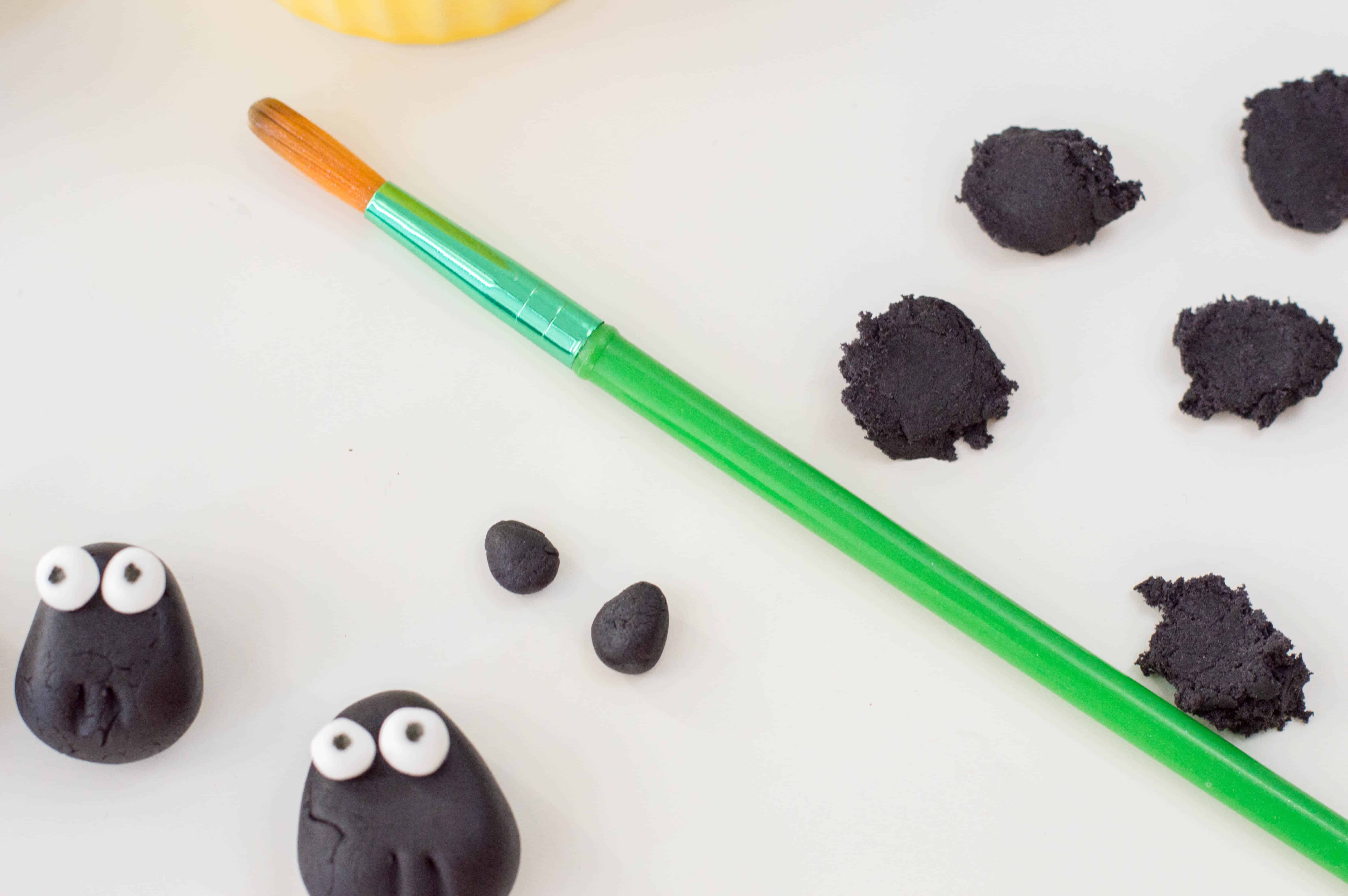 easter cupcakes sheep