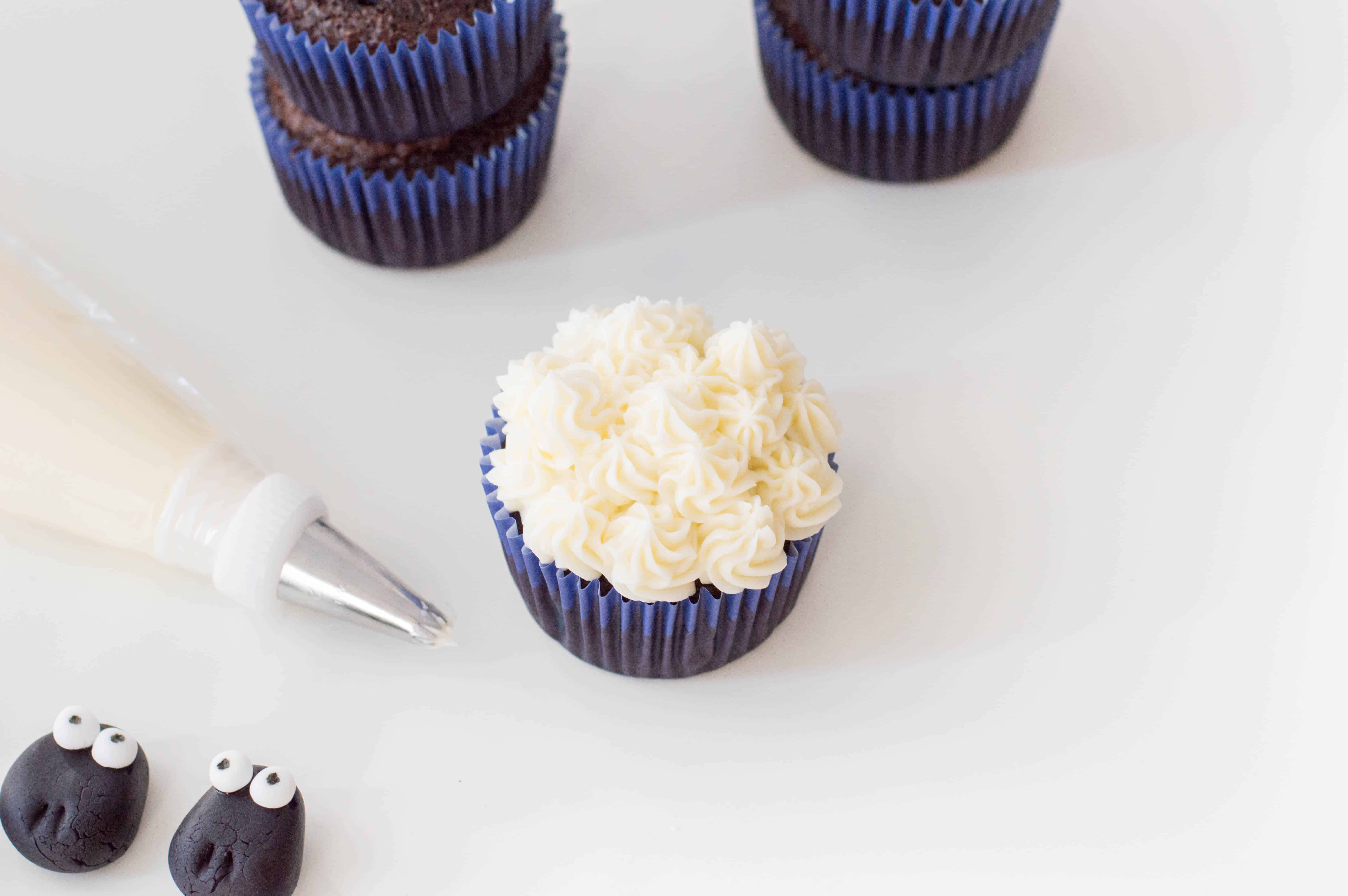 sheep cupcakes