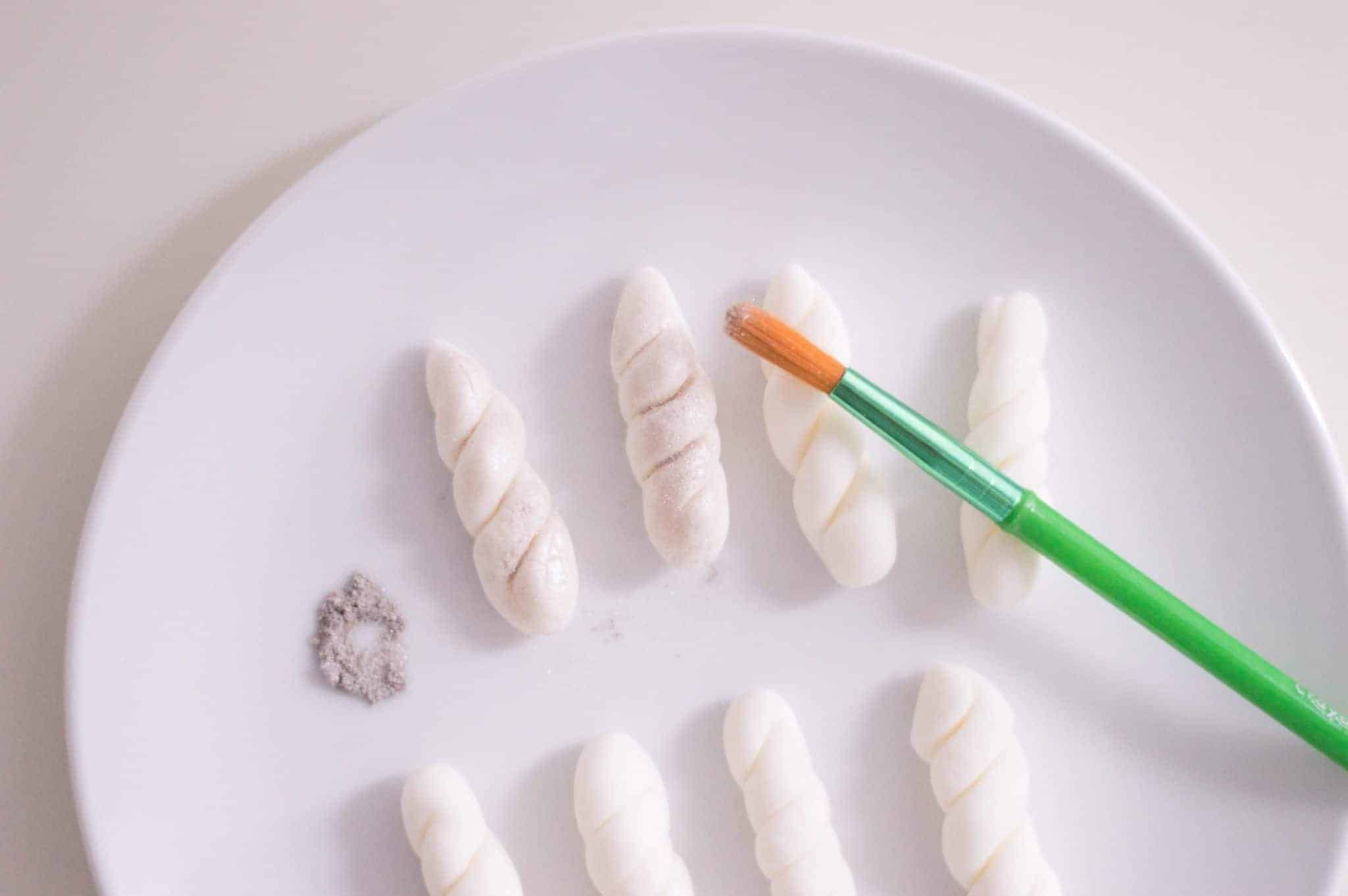 Unicorn Horn from Fondant.