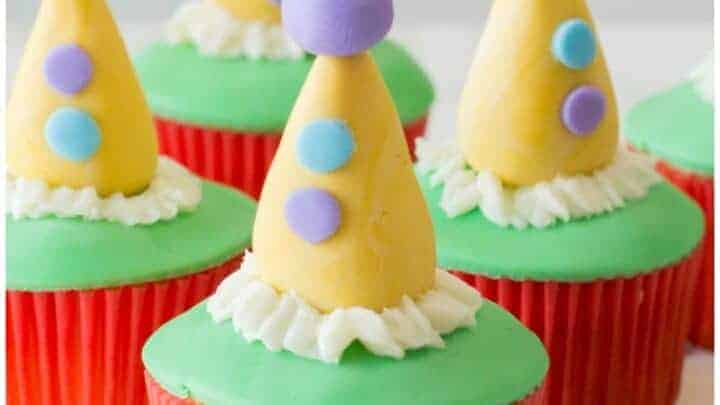 clown cupcakes