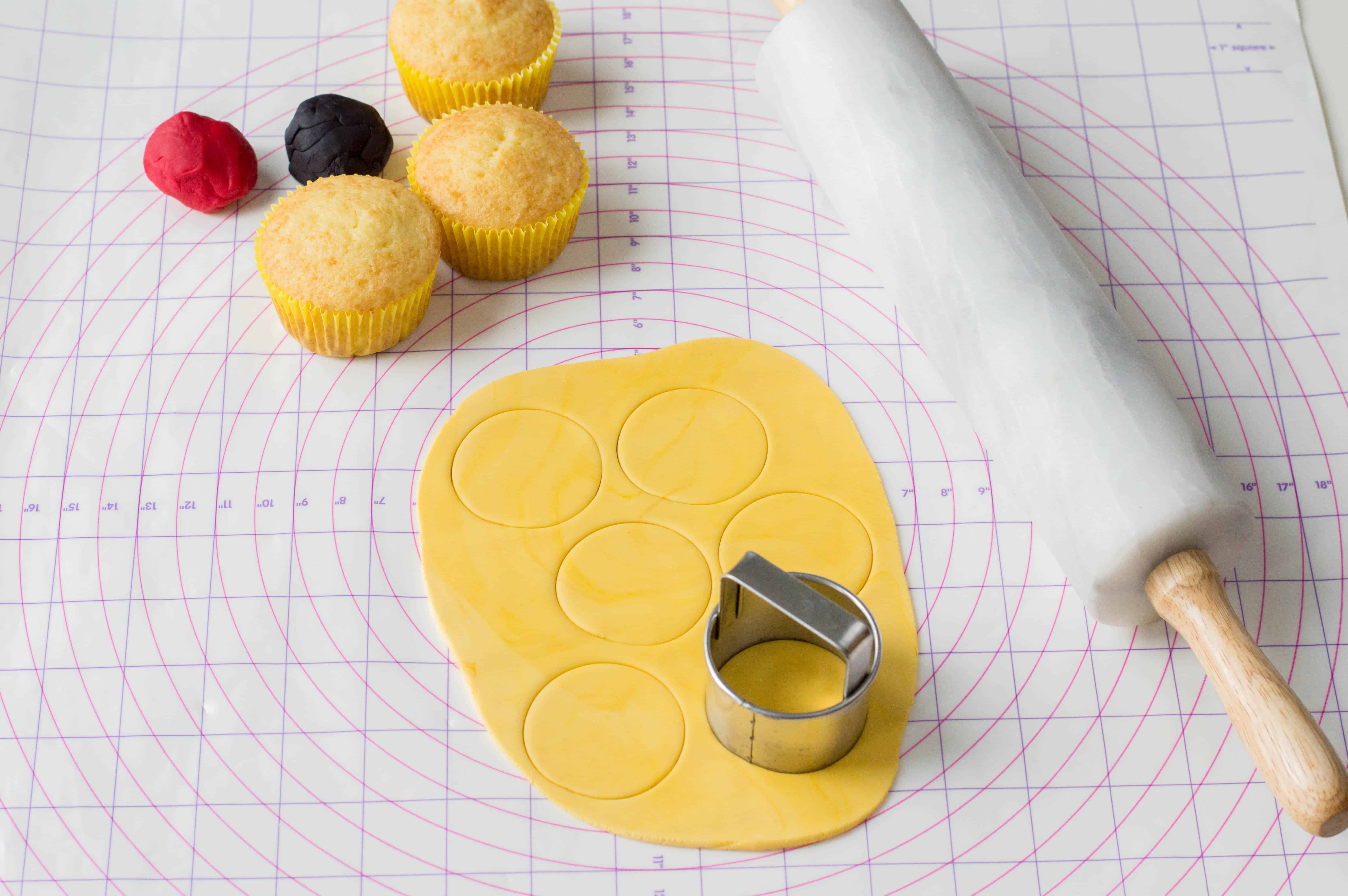 Valentines Emoji Cupcakes cutouts
