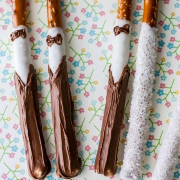 Wedding Pretzel Party Favors: Finger Food Ideas.