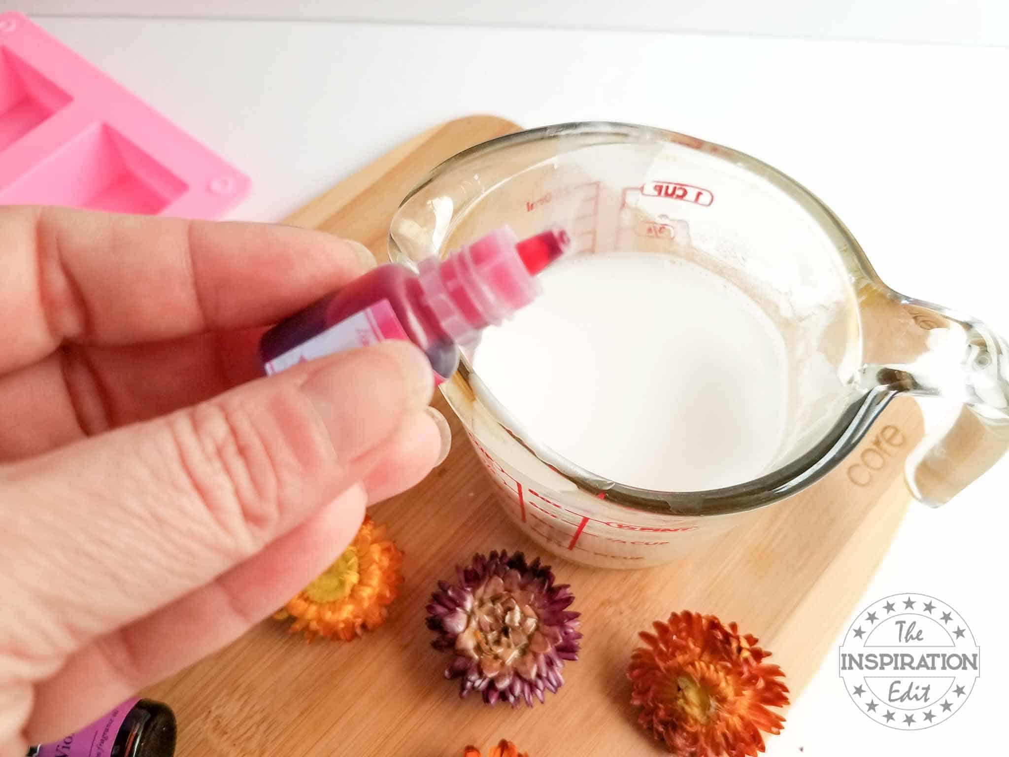 make homemade soap with dried flowers