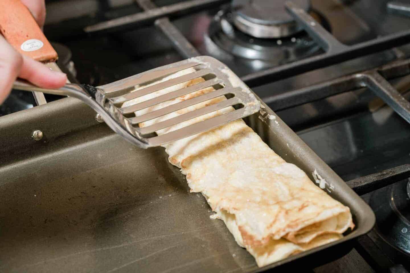 Making Japanese Omelette Recipe Using A Tamagoyaki Pan.