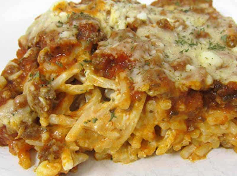 Baked-Cream-Cheese-Spaghetti-Casserole