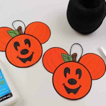 Mickey Pumpkin Halloween Decorations.