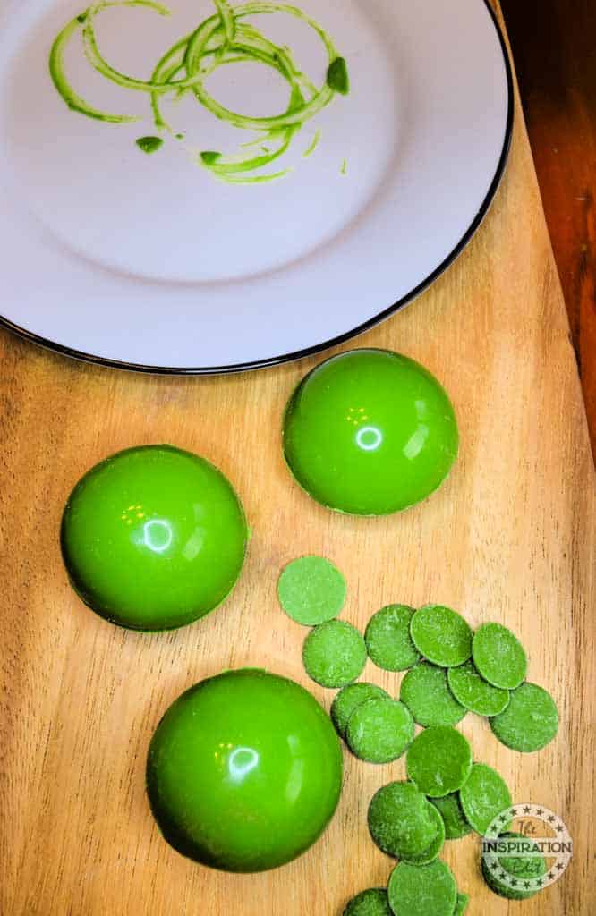 Making green cocoa bombs.