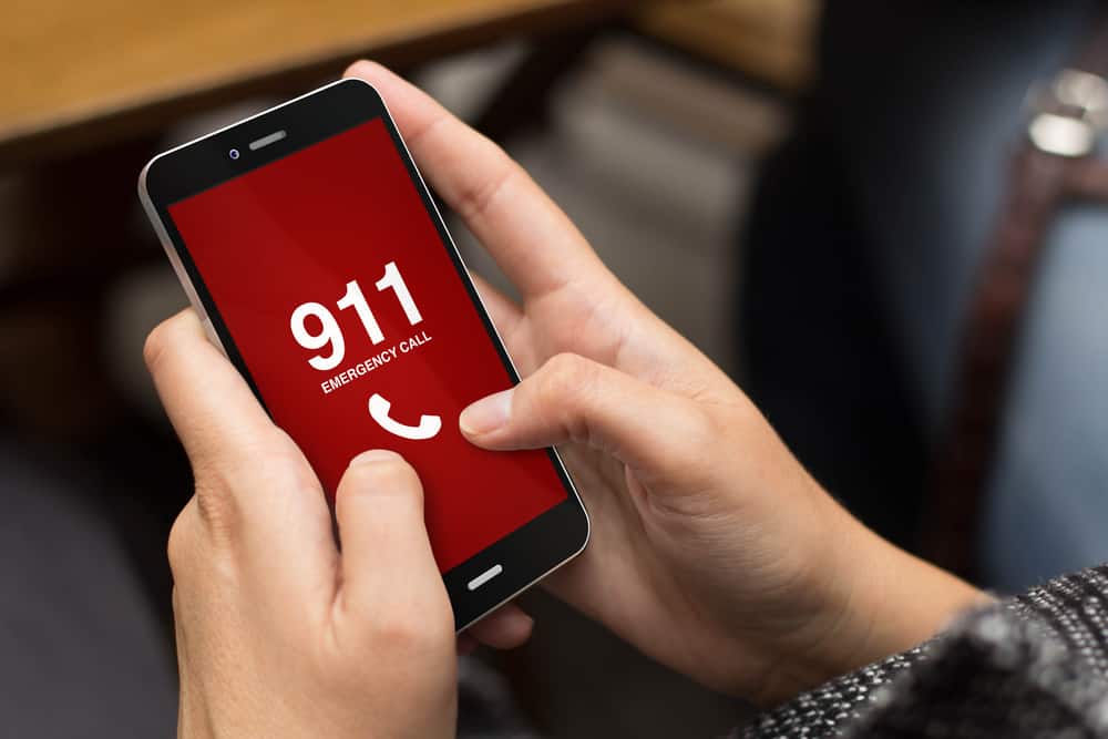 What to Tell Your Kids About Calling 911