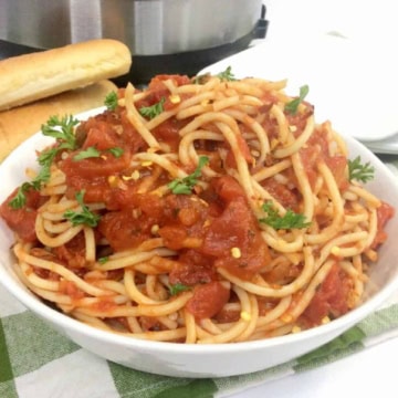 Instant pot Marinara Pasta with herbs.