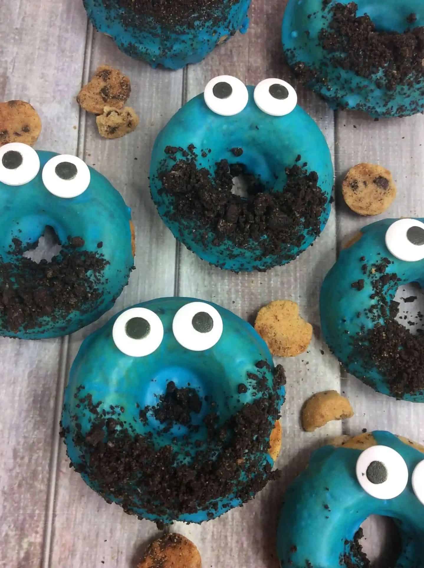 Quick and Easy Cookie Monster Donuts · The Inspiration Edit