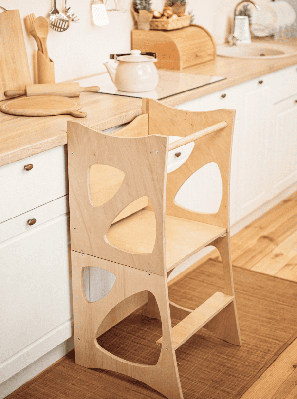  Teaching Kitchen Safety Rules for Toddlers 