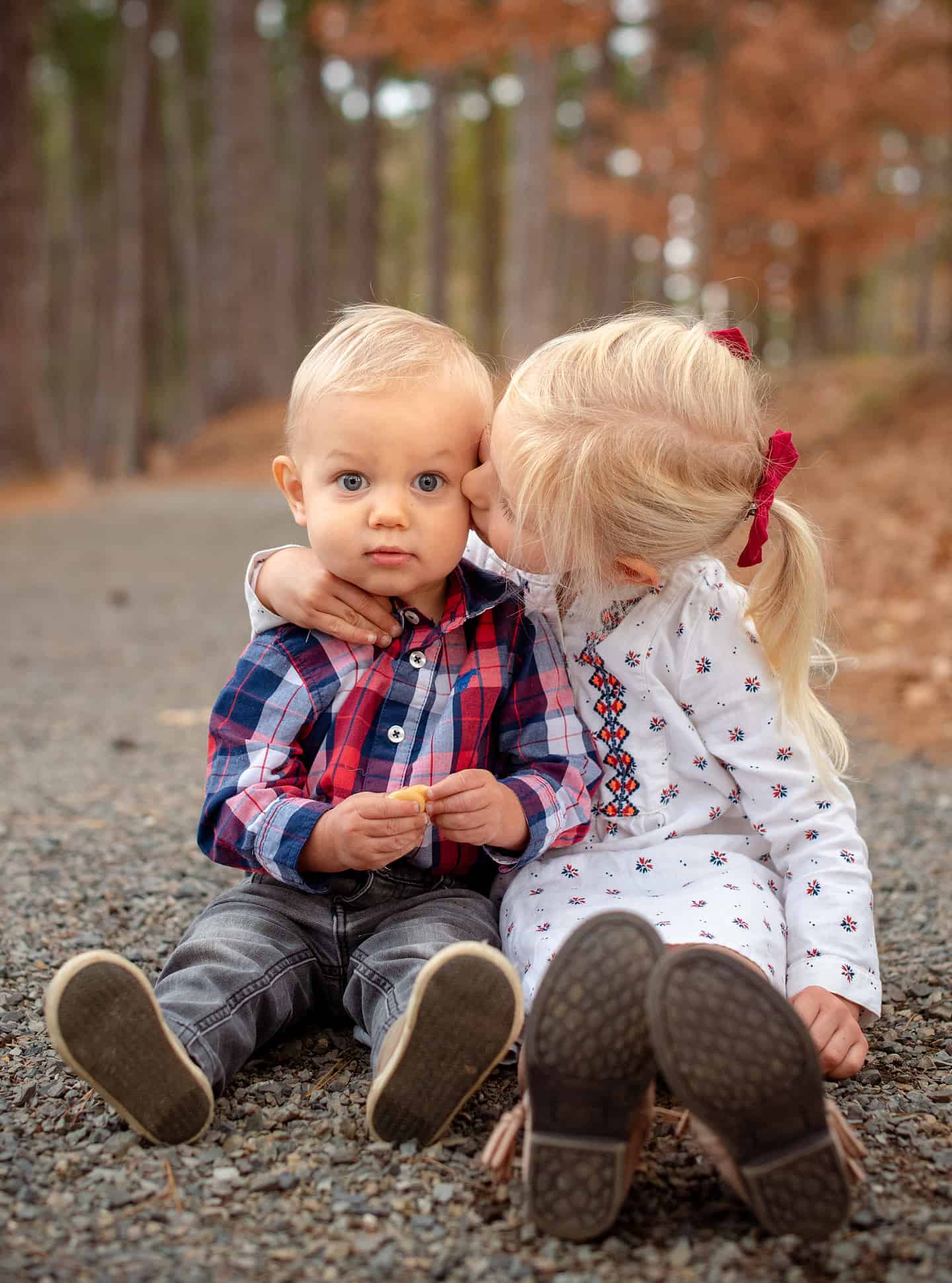 Introduce a Toddler to a New Baby: Sibling Bonding Made Easy
