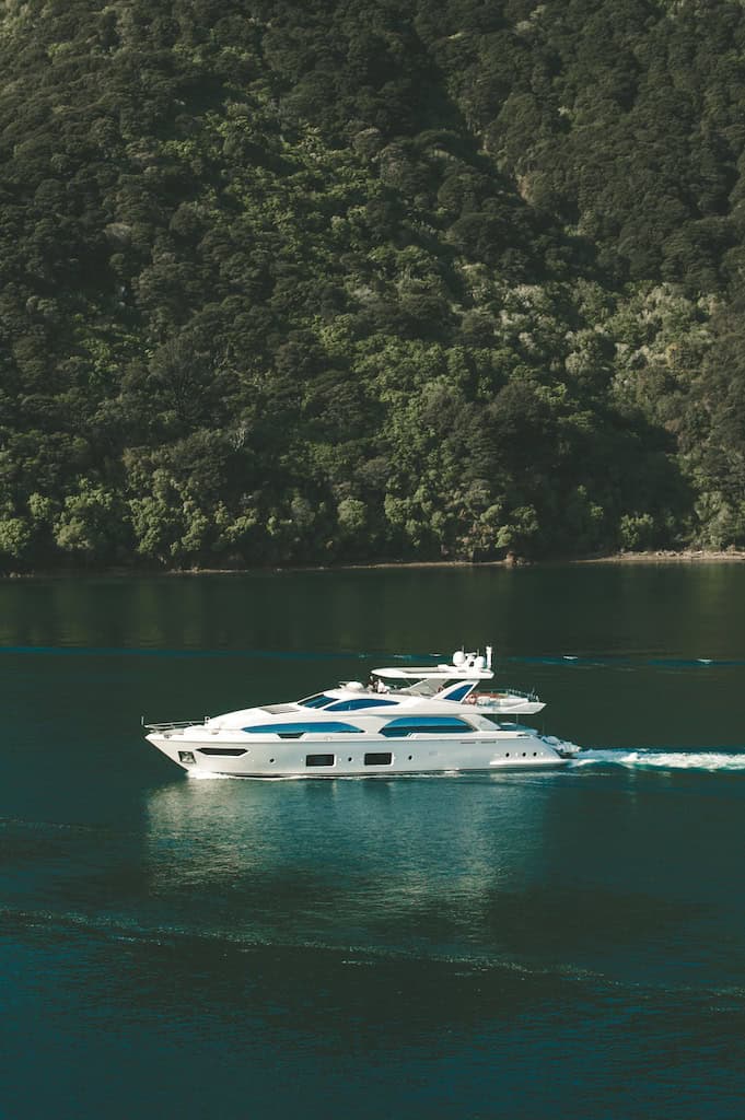 Choose the Perfect New Boat