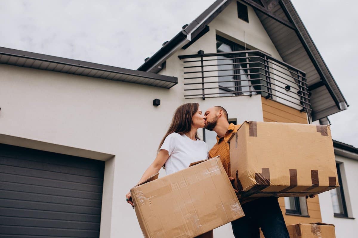 Beautiful And Family-Friendly Home | Couple moving in to a new home.